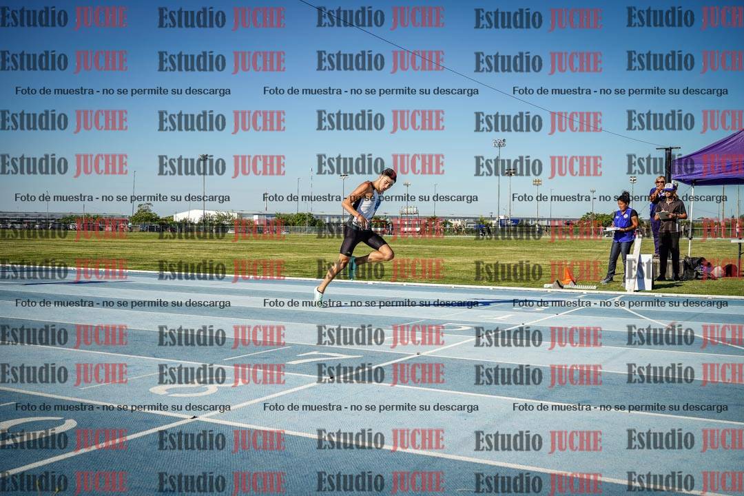 Fotos de los 400 m llanos de varones