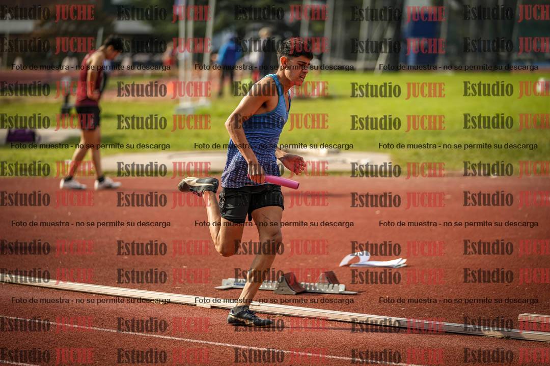 Fotos de las postas 4x400 m llanos de varones