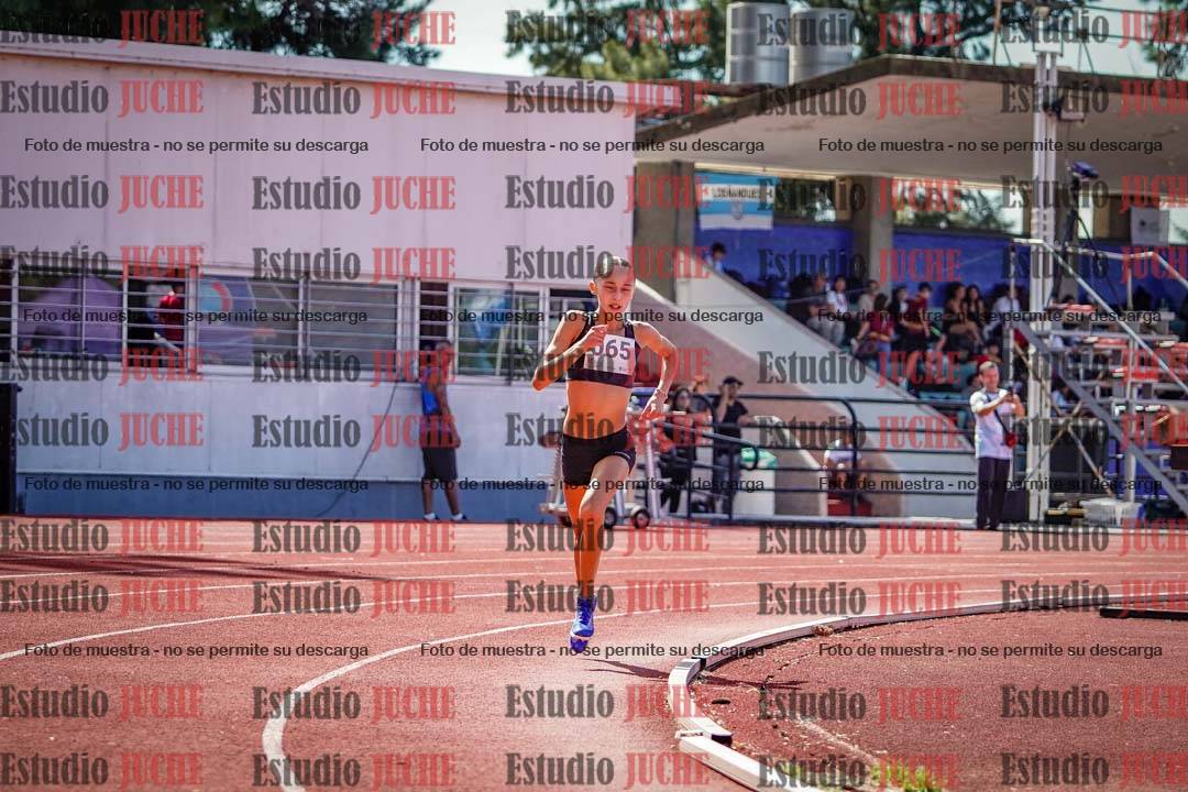 Fotos de los 600 m de mujeres