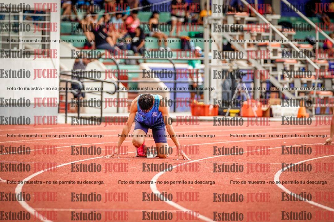Fotos de los 400 m con vallas de varones