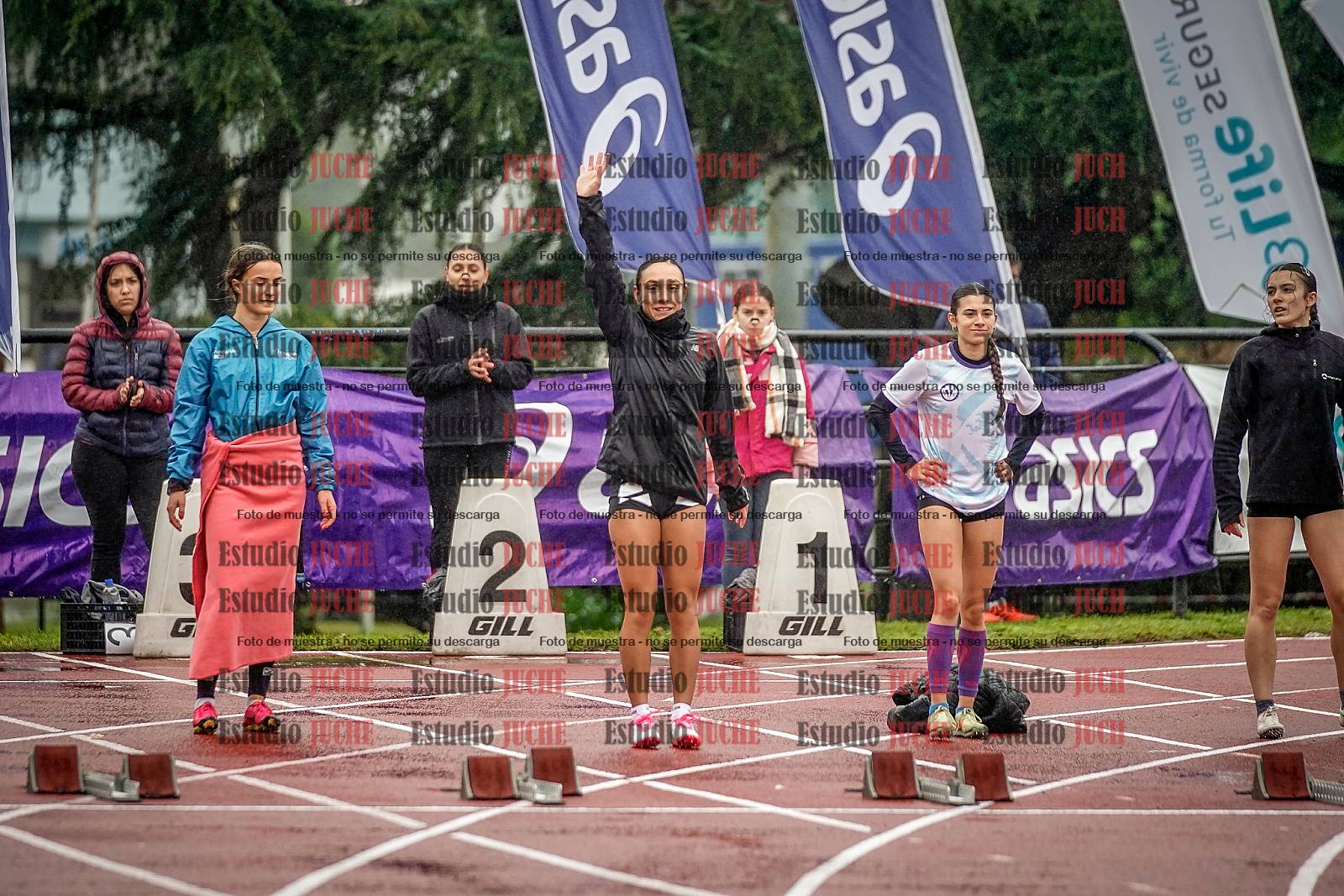 Fotos de los 100 m llanos de mujeres - FINAL
