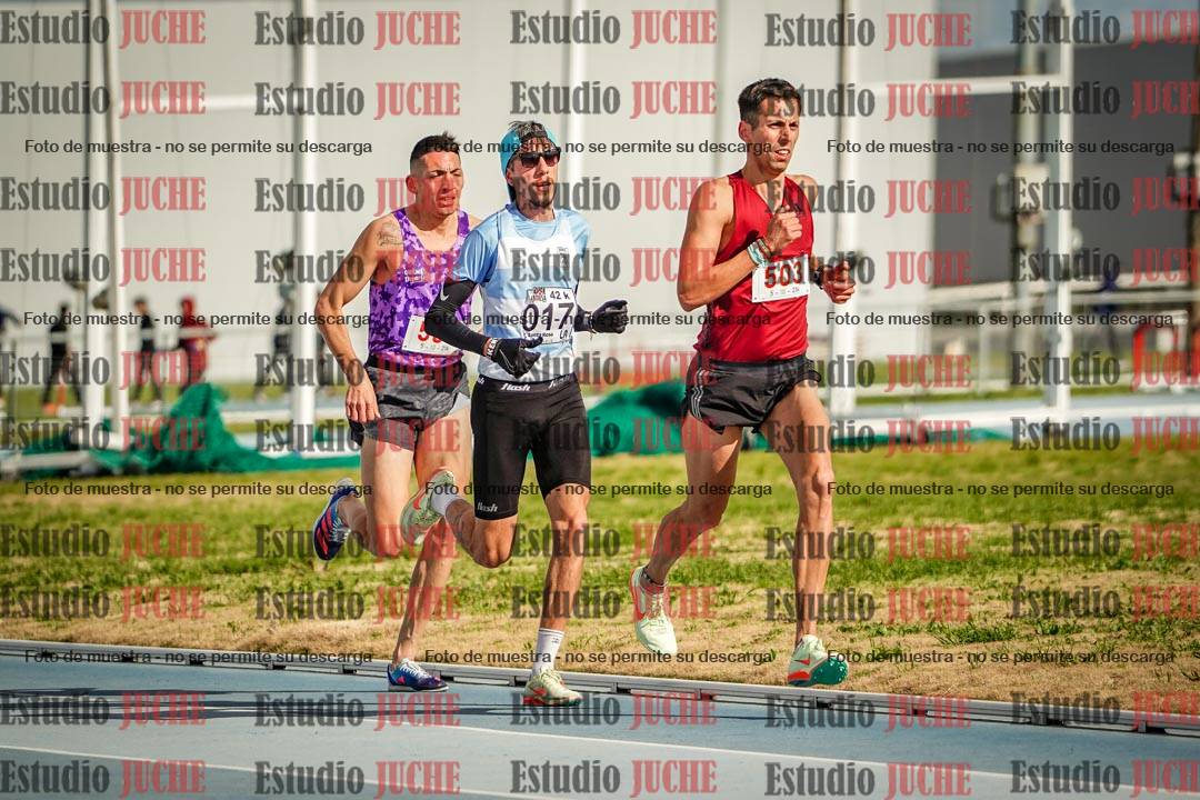 Fotos de los 5000 m llanos de varones