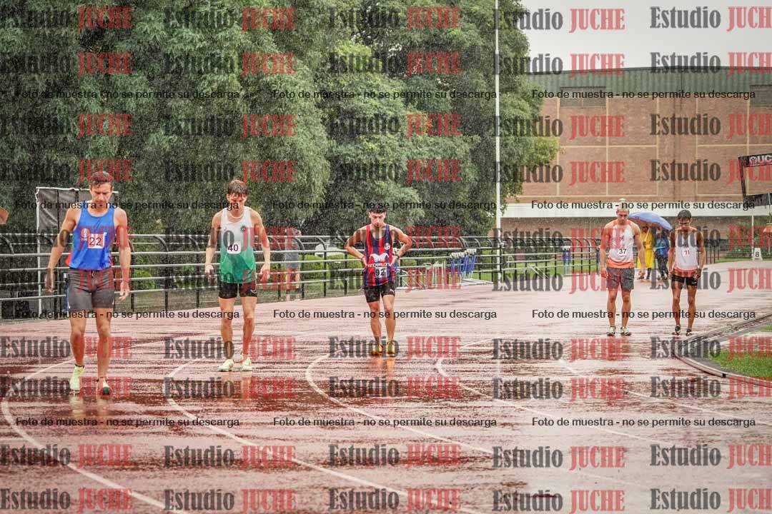 Fotos de los 800 m de varones