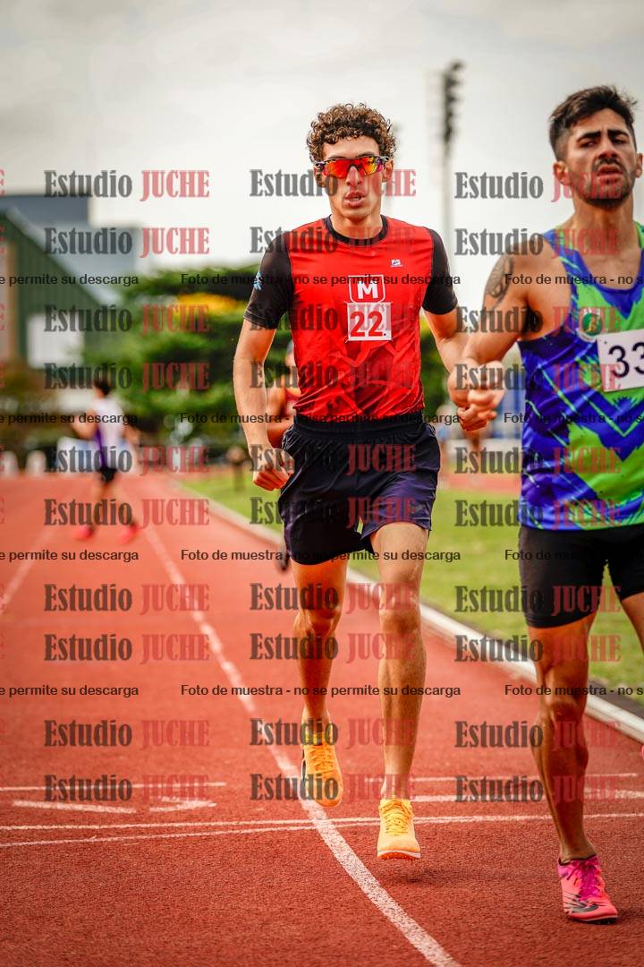 Fotos de los 800 m de varones