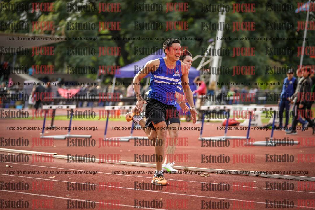 Fotos de los 400 m llanos de varones