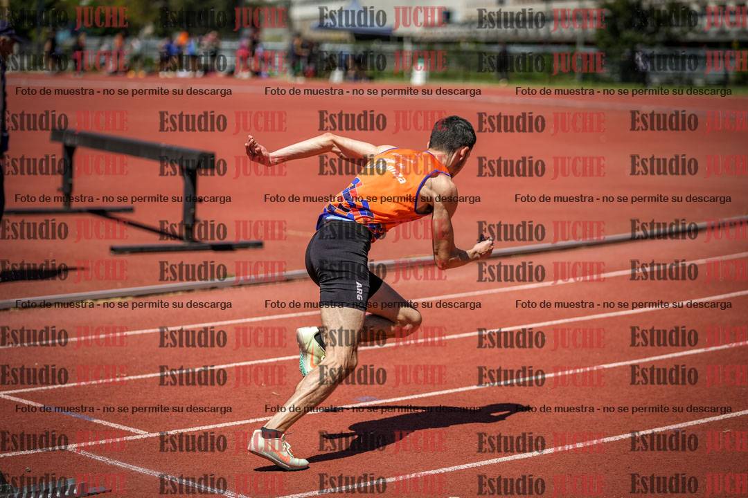 Fotos de los 400 m llanos de varones
