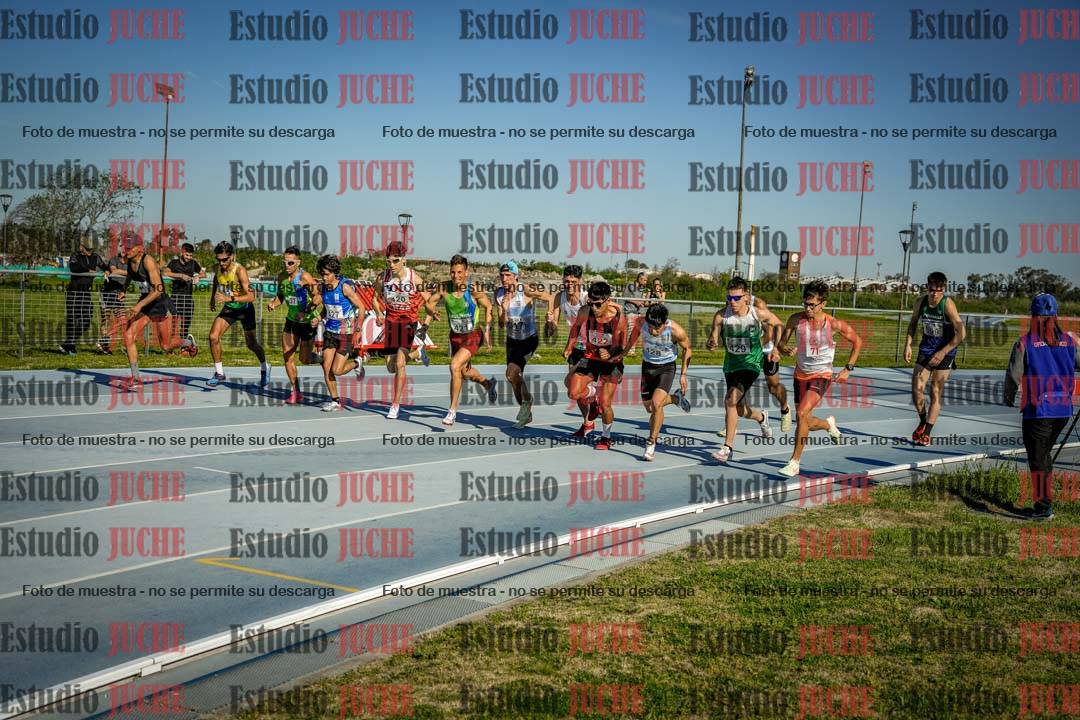 Fotos de los 1500 m llanos de varones