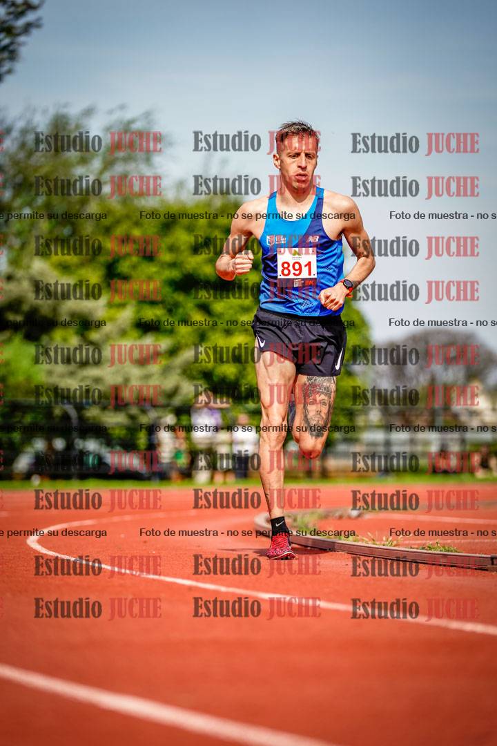 Fotos de los 3000 m llanos de varones