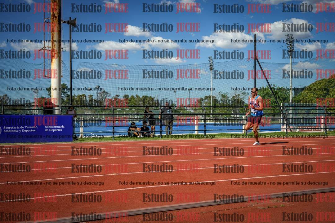 Fotos de los 200 m llanos de varones
