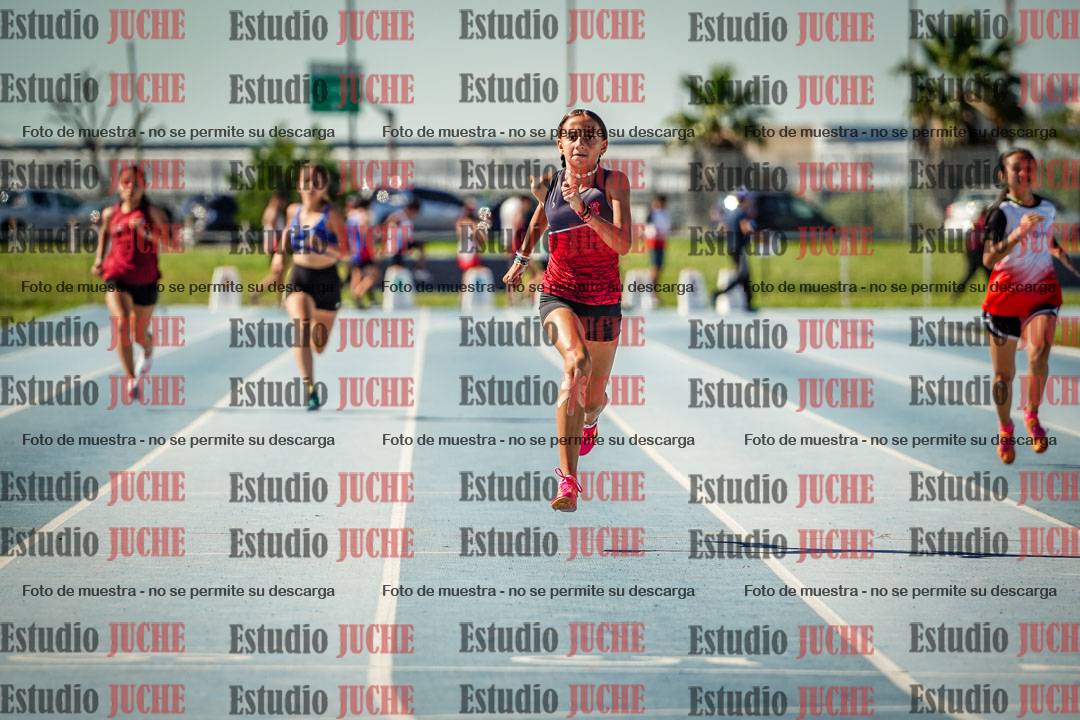 Fotos de los 150 m llanos de mujeres