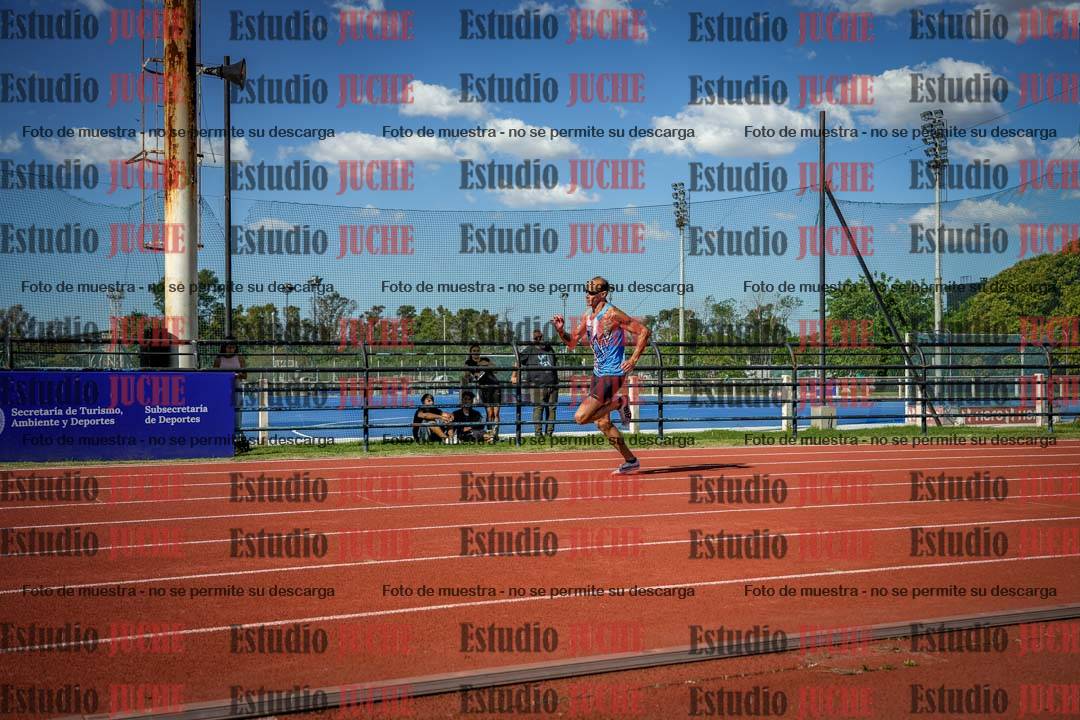 Fotos de los 200 m llanos de varones