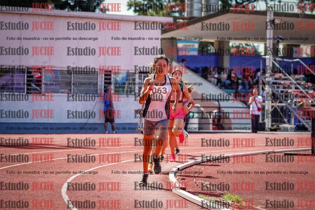 Fotos de los 600 m de mujeres