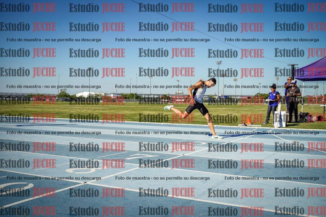 Fotos de los 400 m llanos de varones