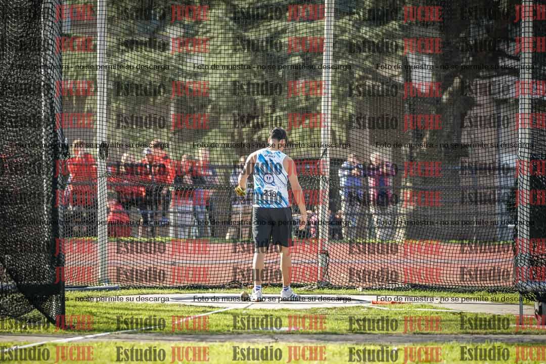 Fotos del lanzamiento de martillo de varones