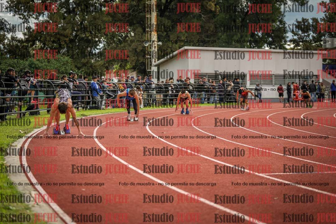 Fotos de los 400 m llanos de varones