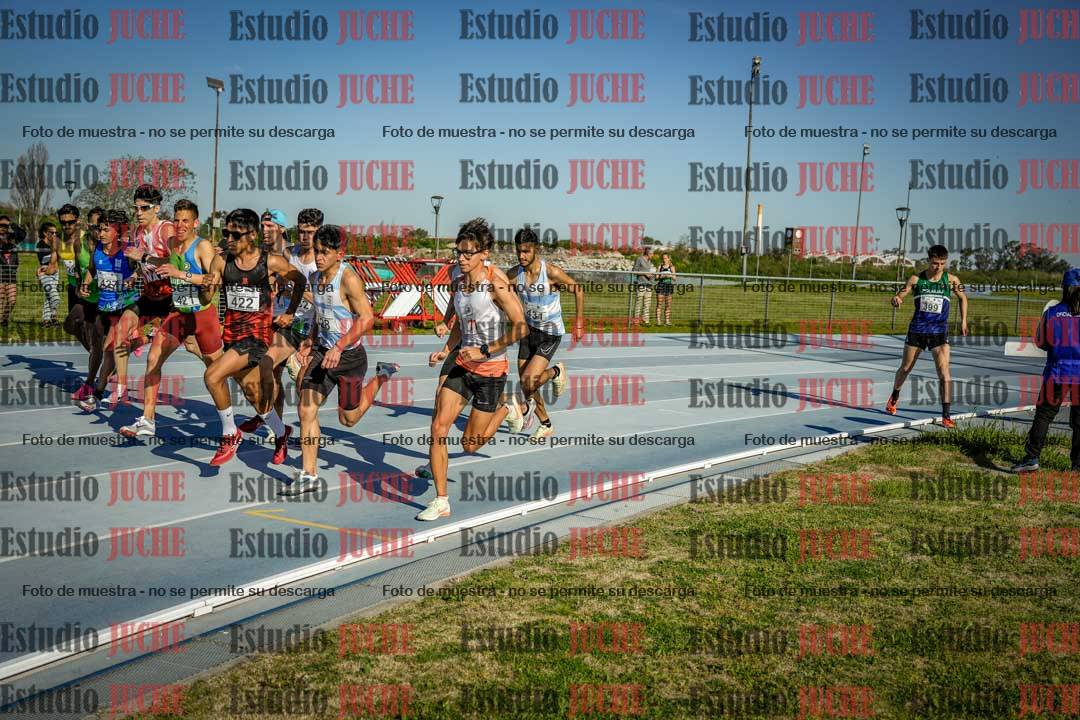 Fotos de los 1500 m llanos de varones