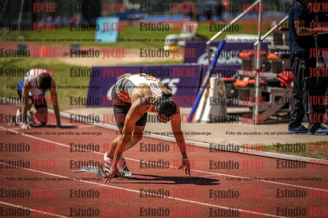 Fotos de los 400 m llanos de varones