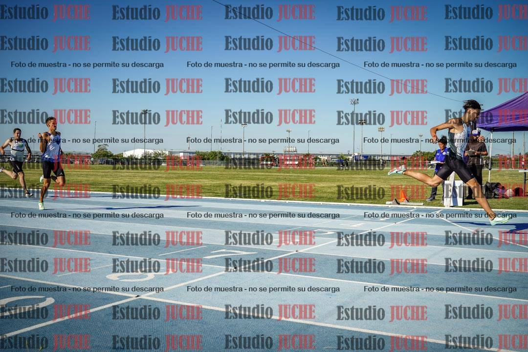 Fotos de los 400 m llanos de varones