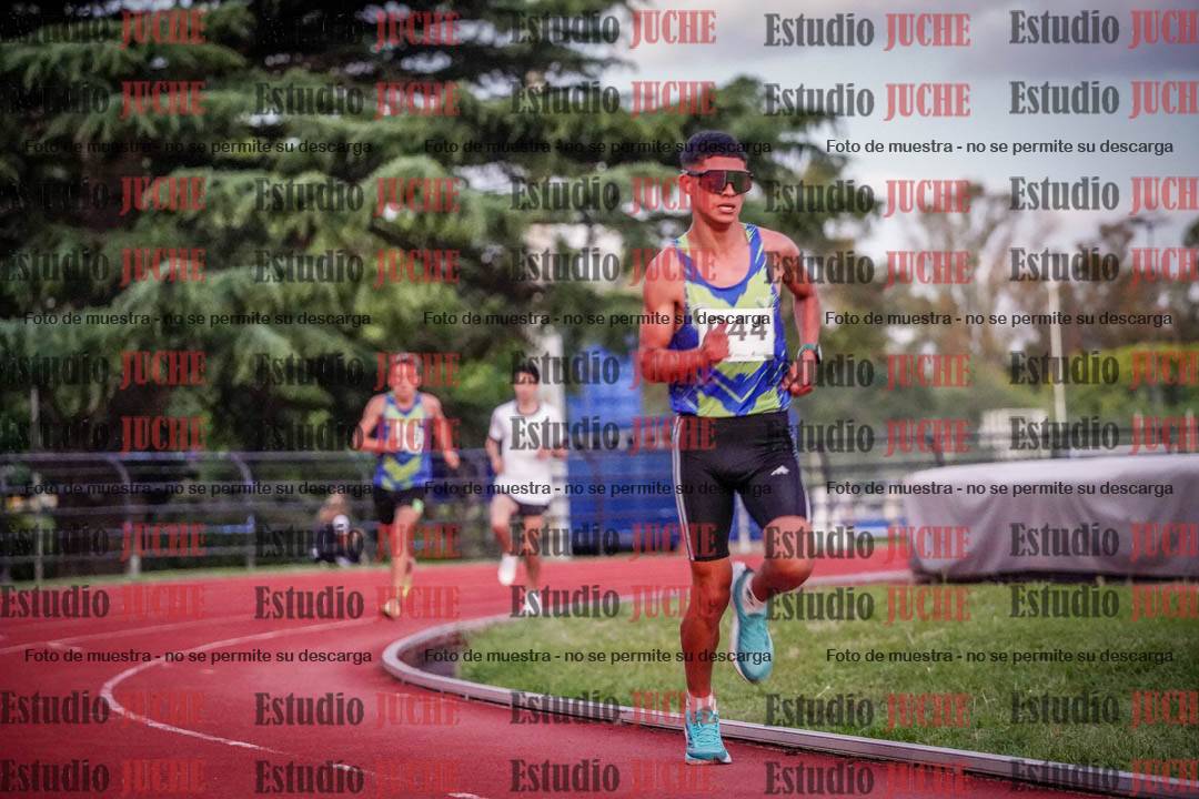 Fotos de los 1500 m llanos de varones
