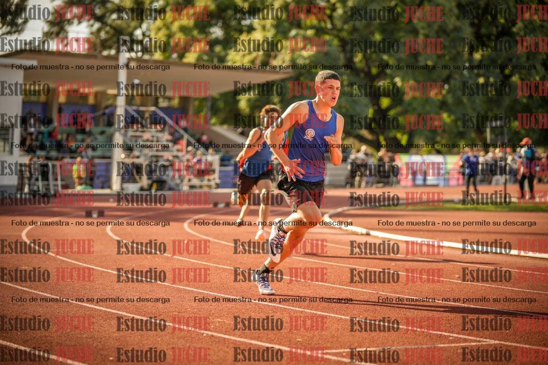 Fotos de los 400 m llanos de varones