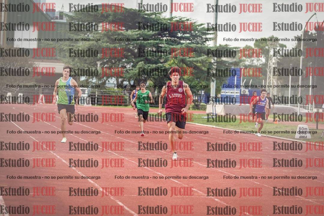 Fotos de los 400 m llanos de varones