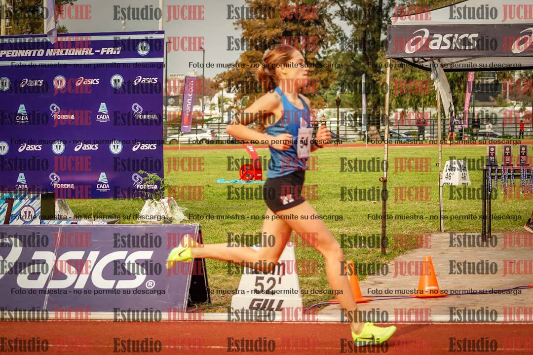 Fotos de los 1500 m llanos de mujeres
