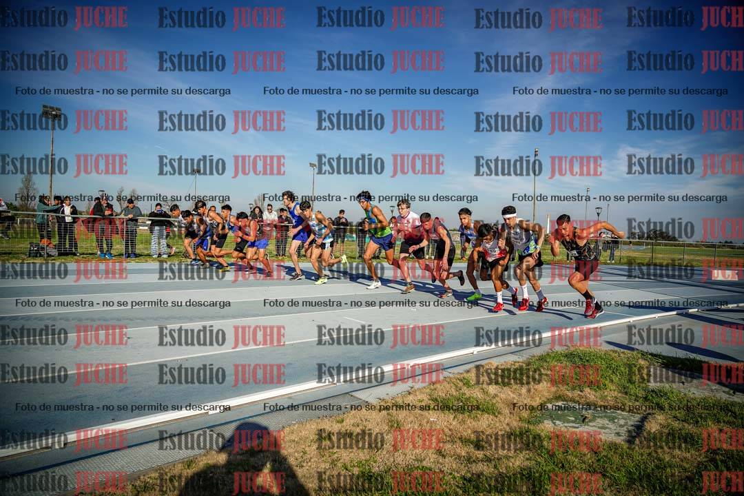 Fotos de los 1500 m llanos de varones
