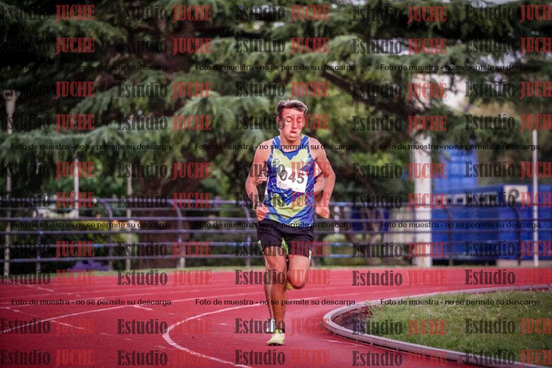 Fotos de los 1500 m llanos de varones