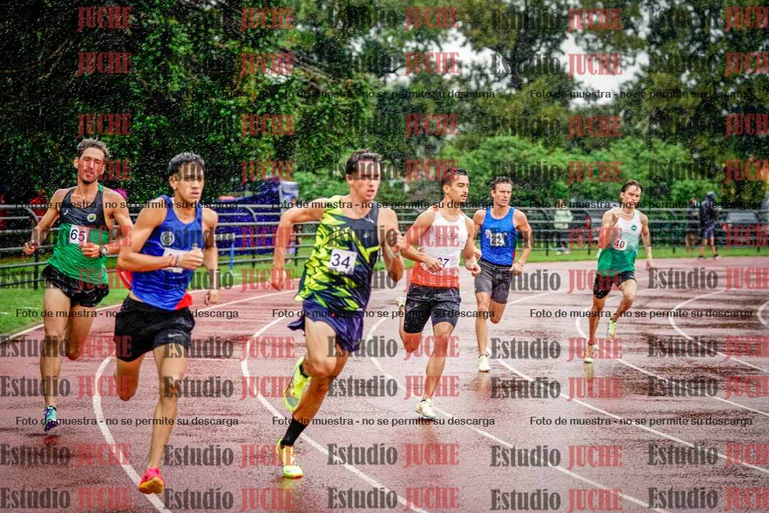 Fotos de los 800 m de varones