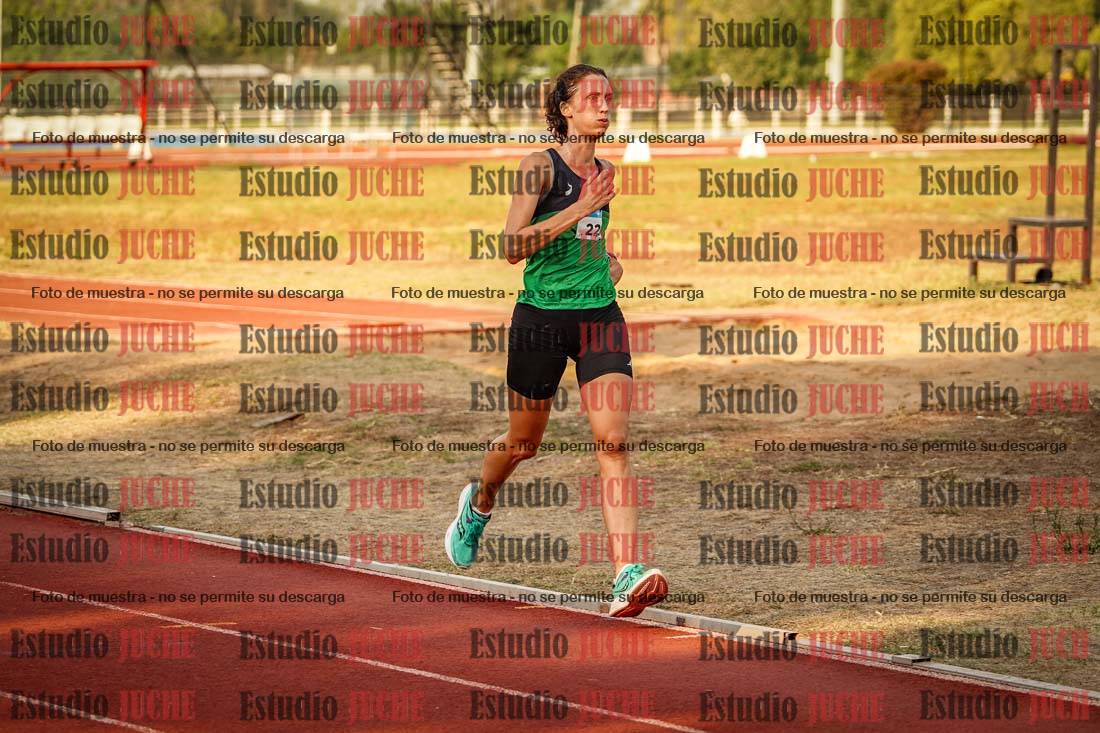 Fotos de los 5000 m llanos de mujeres y varones