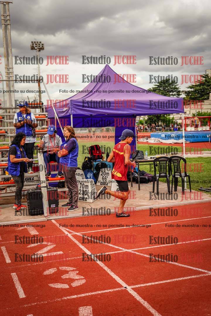 Fotos de los 800 m de varones