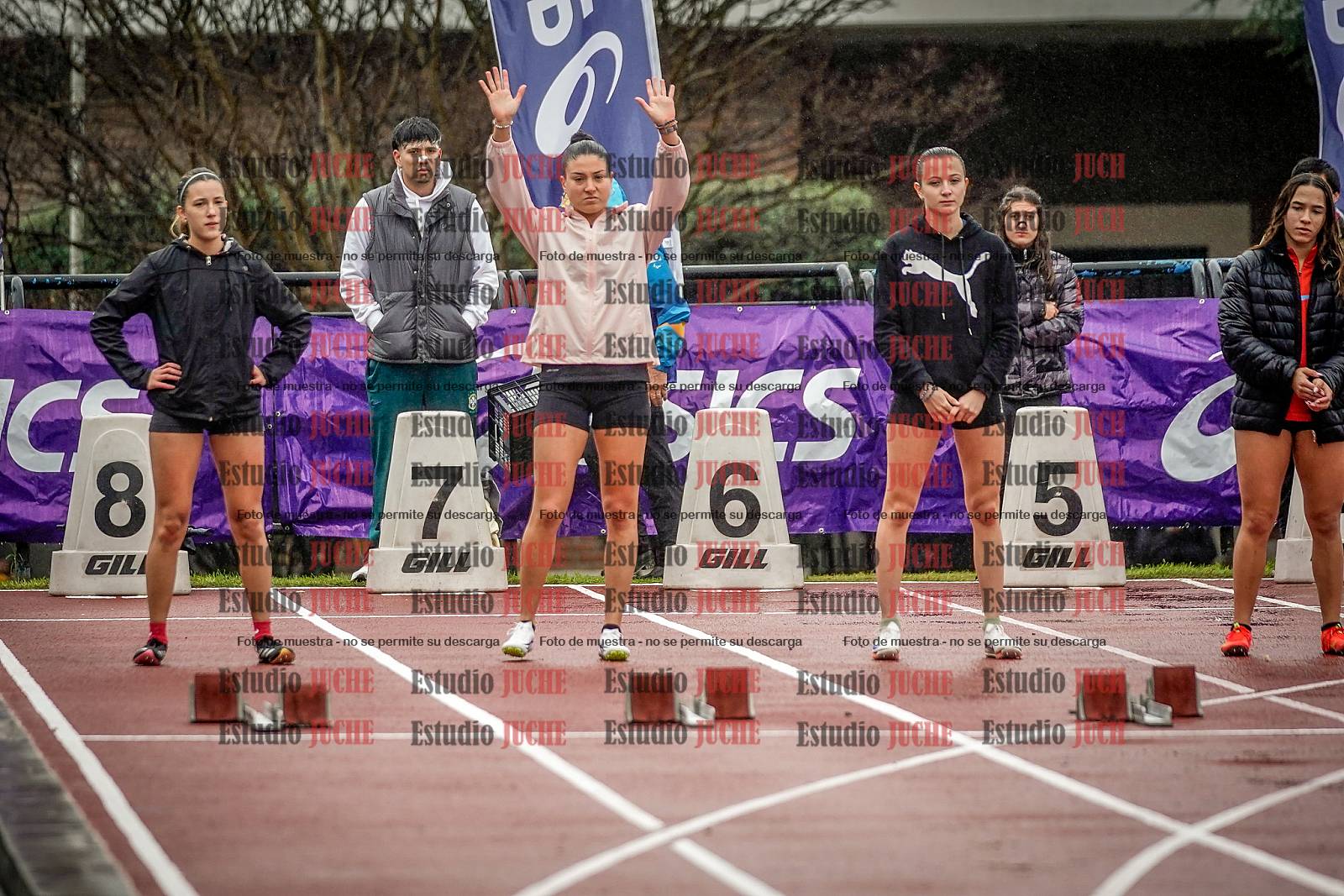 Fotos de los 100 m llanos de mujeres - FINAL