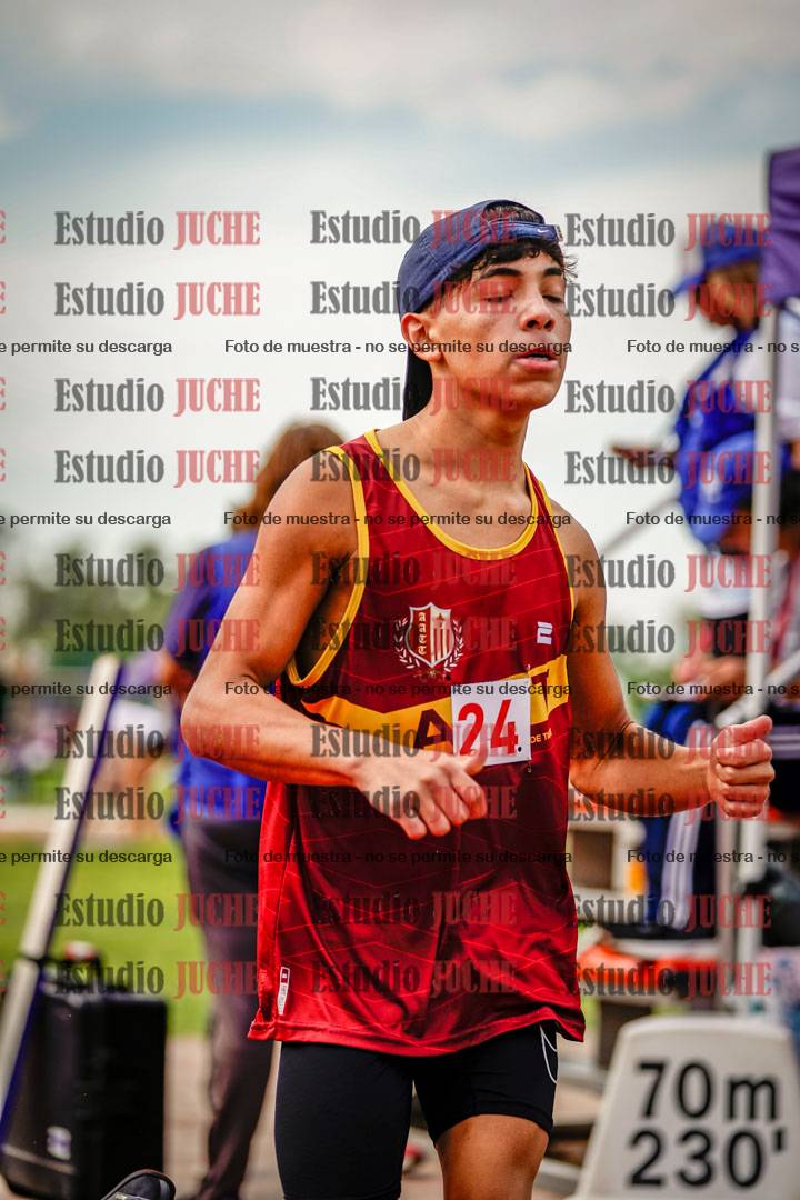 Fotos de los 800 m de varones