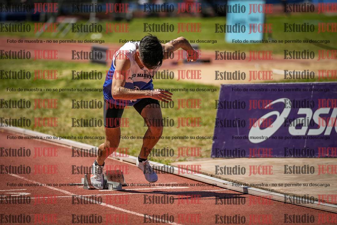Fotos de los 400 m llanos de varones