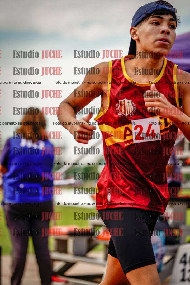Fotos de los 800 m de varones