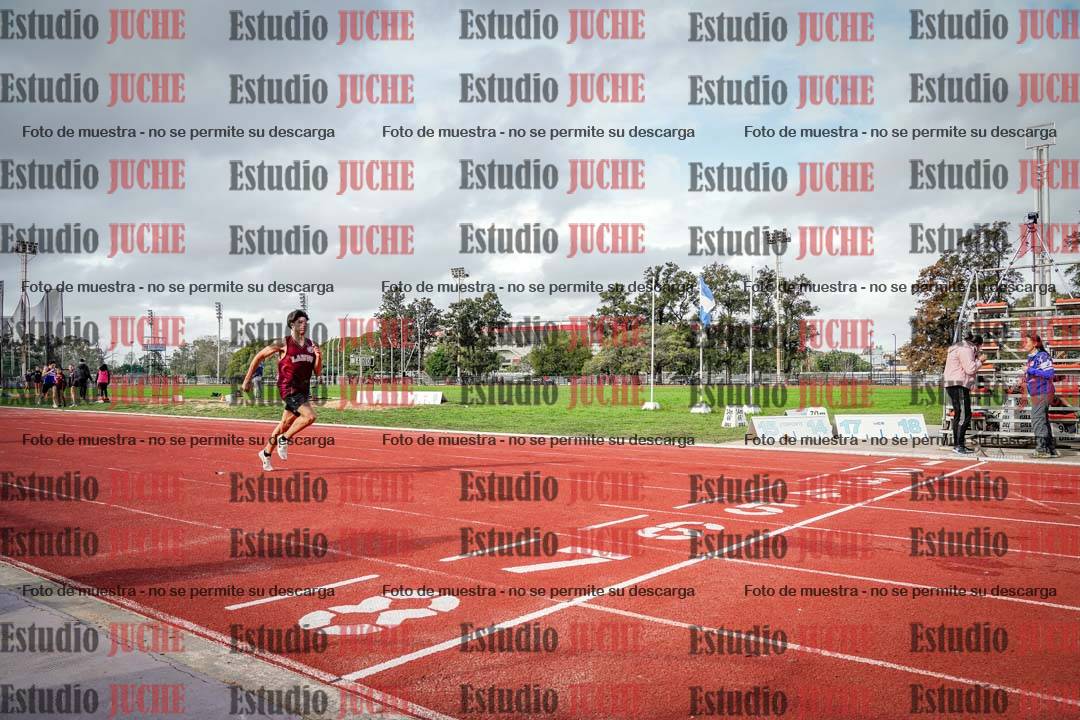 Fotos de los 400 m llanos de varones
