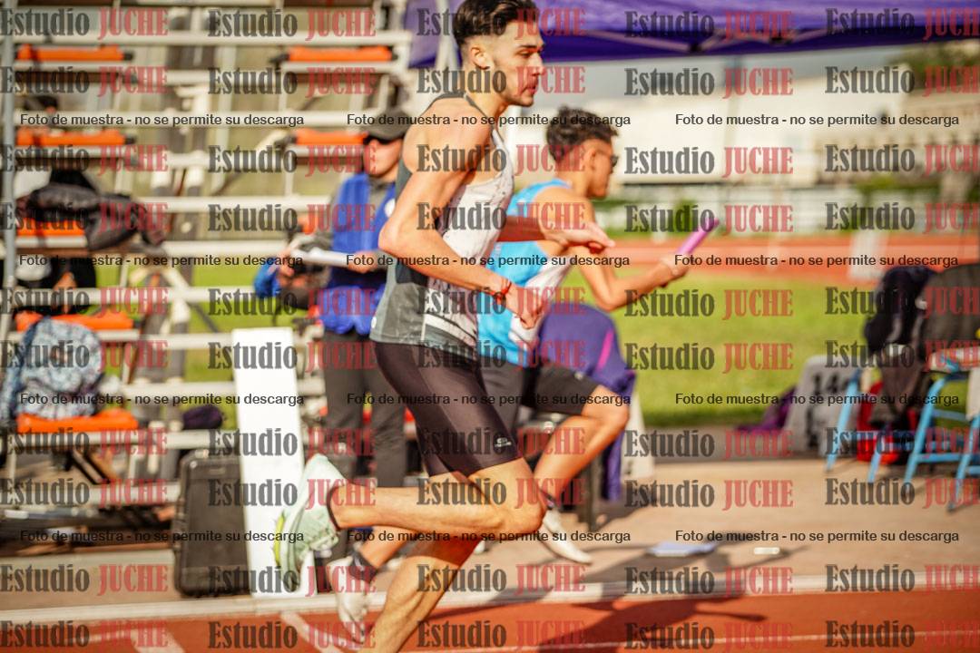 Fotos de las postas 4x400 m llanos de varones