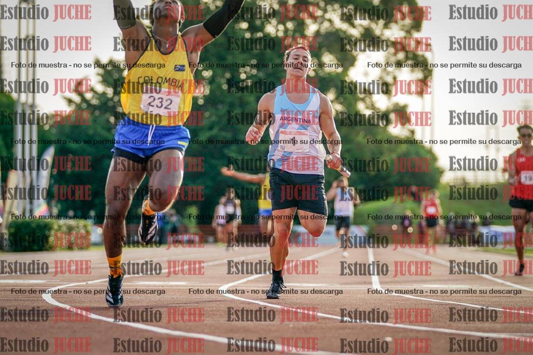 Fotos de los relevos 4x100 m de varones