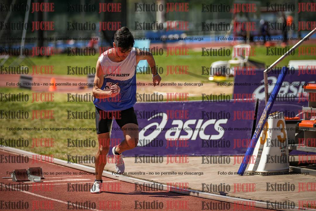Fotos de los 400 m llanos de varones