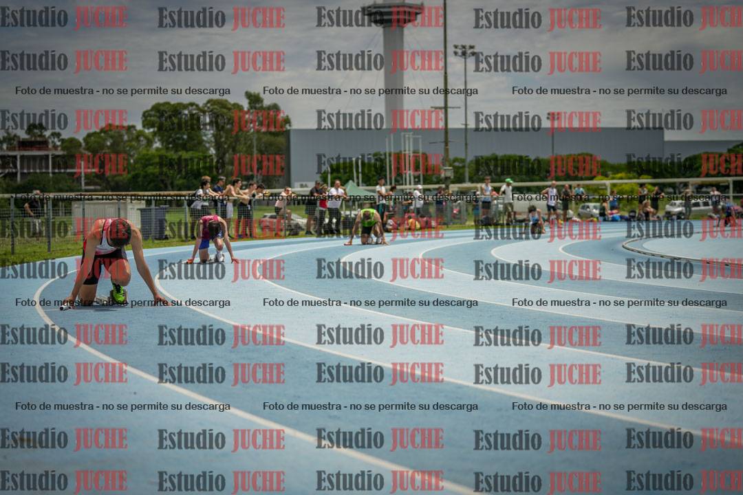 Fotos de las postas 4x200 m llanos de varones