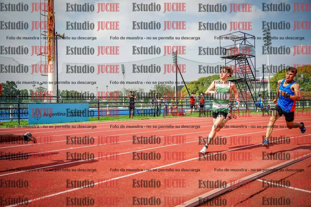 Fotos de los 200 m llanos de varones