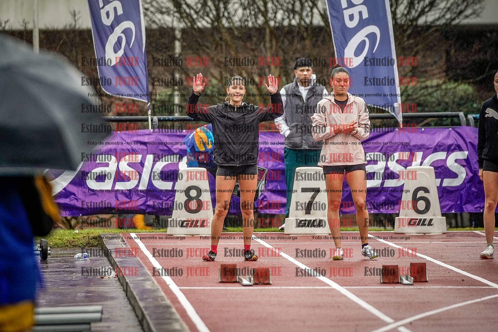 Fotos de los 100 m llanos de mujeres - FINAL