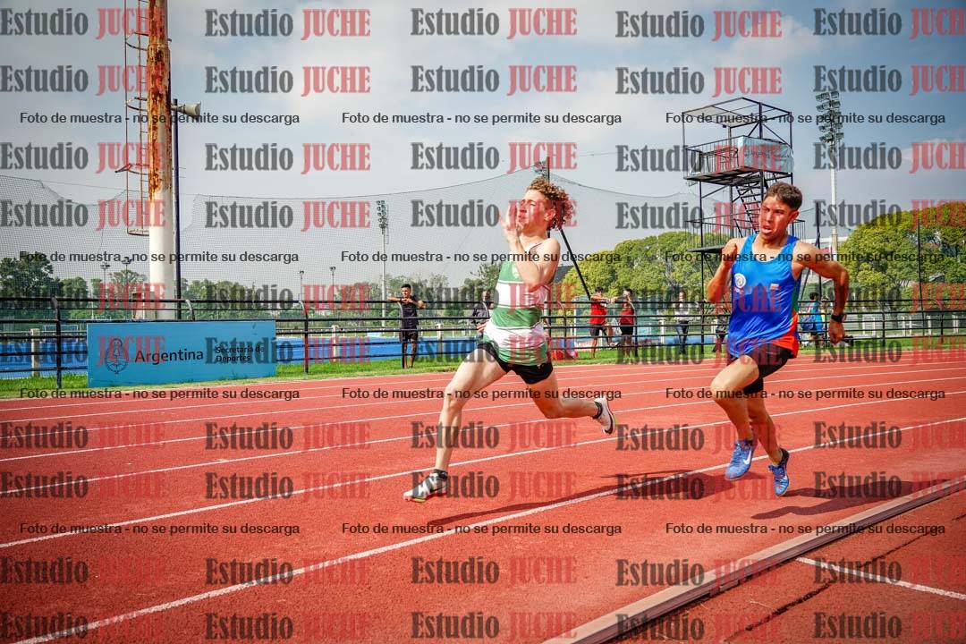 Fotos de los 200 m llanos de varones