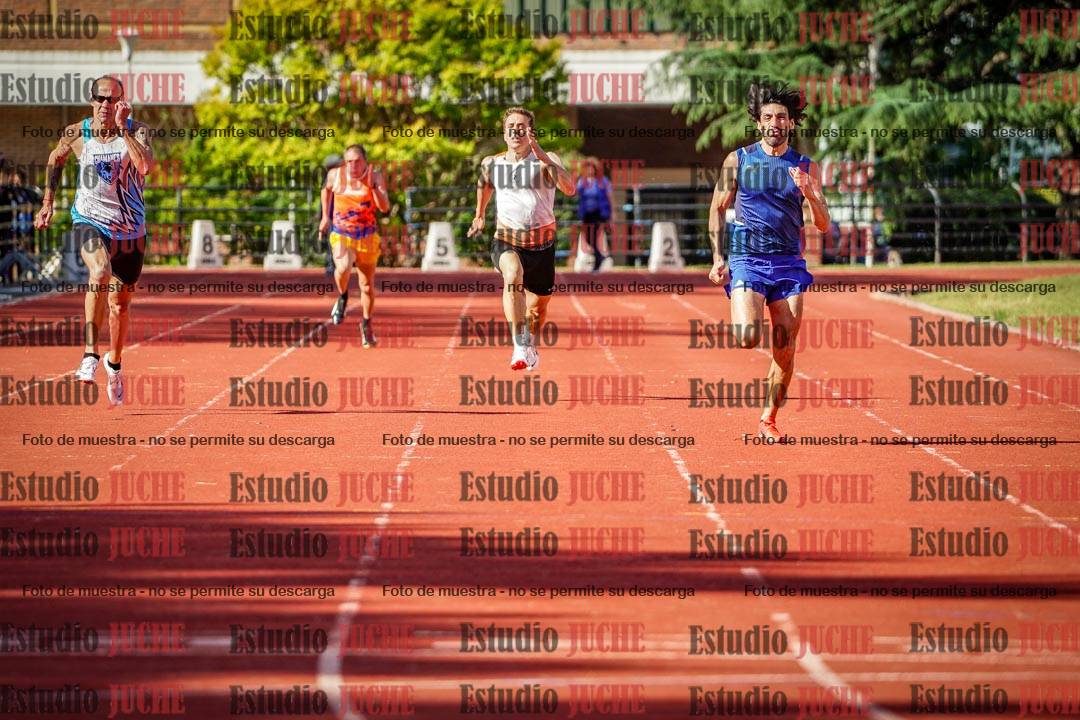Fotos de los 200 m llanos de varones