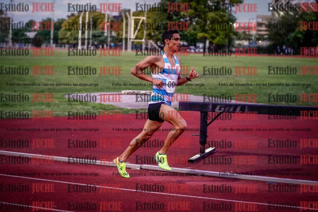Fotos de los 1500 m llanos de varones
