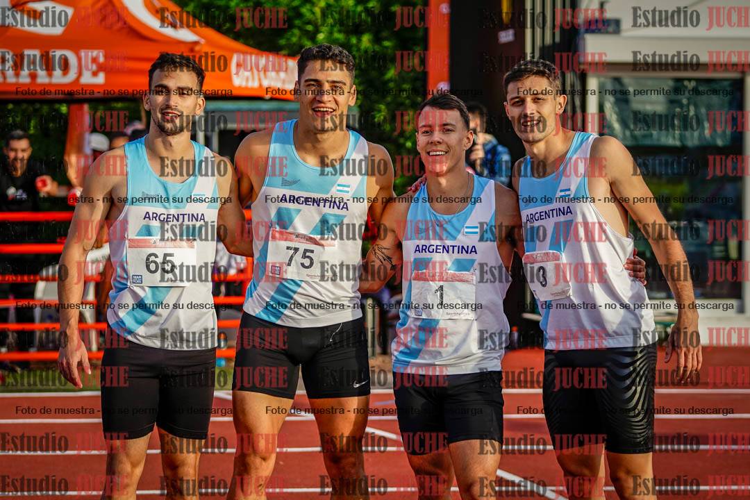 Fotos de algunos extras y podios del día 3