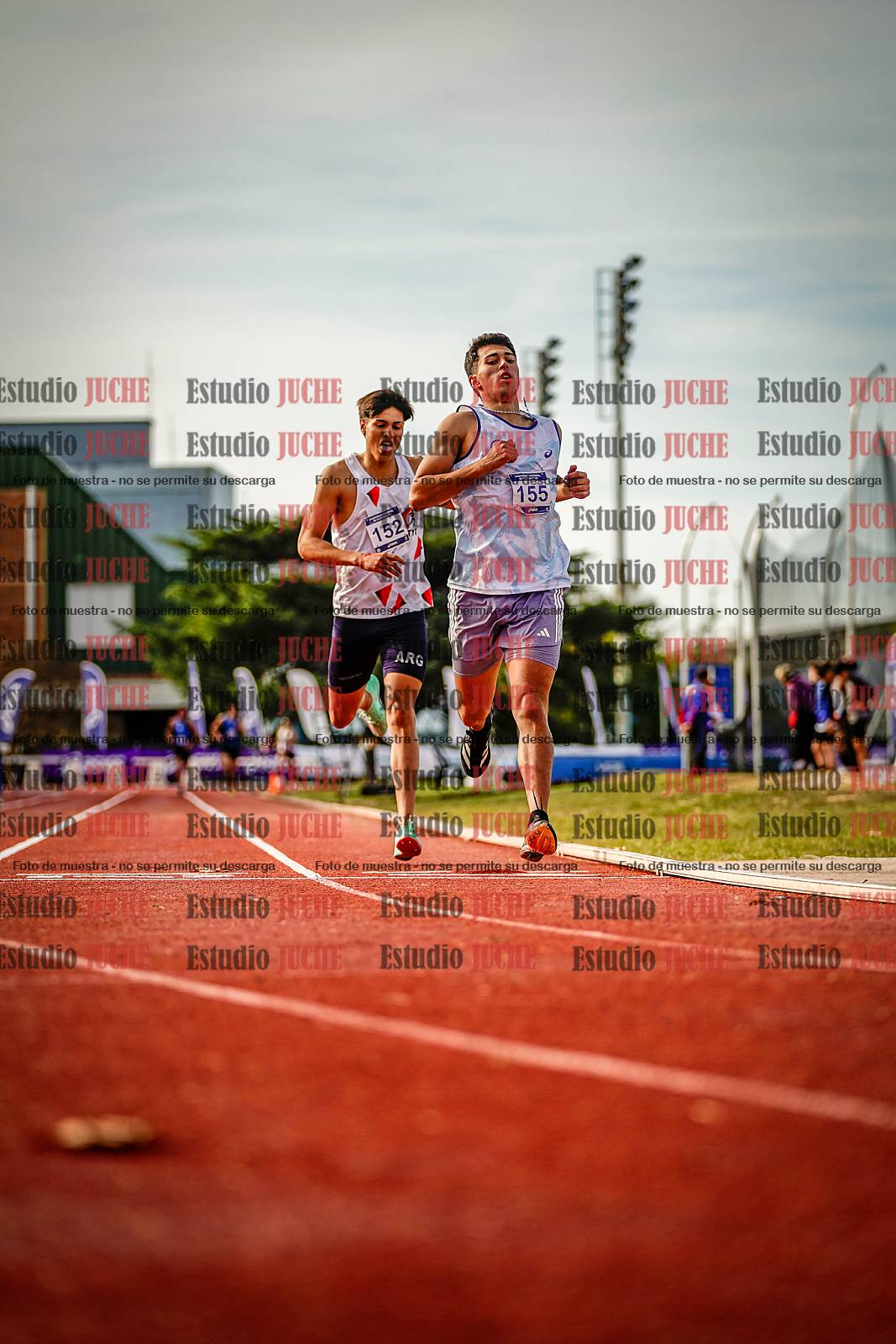 Fotos de los 1500 m llanos de varones - decatlón 10