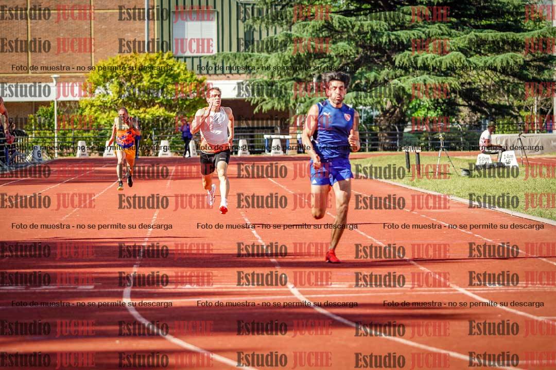 Fotos de los 200 m llanos de varones