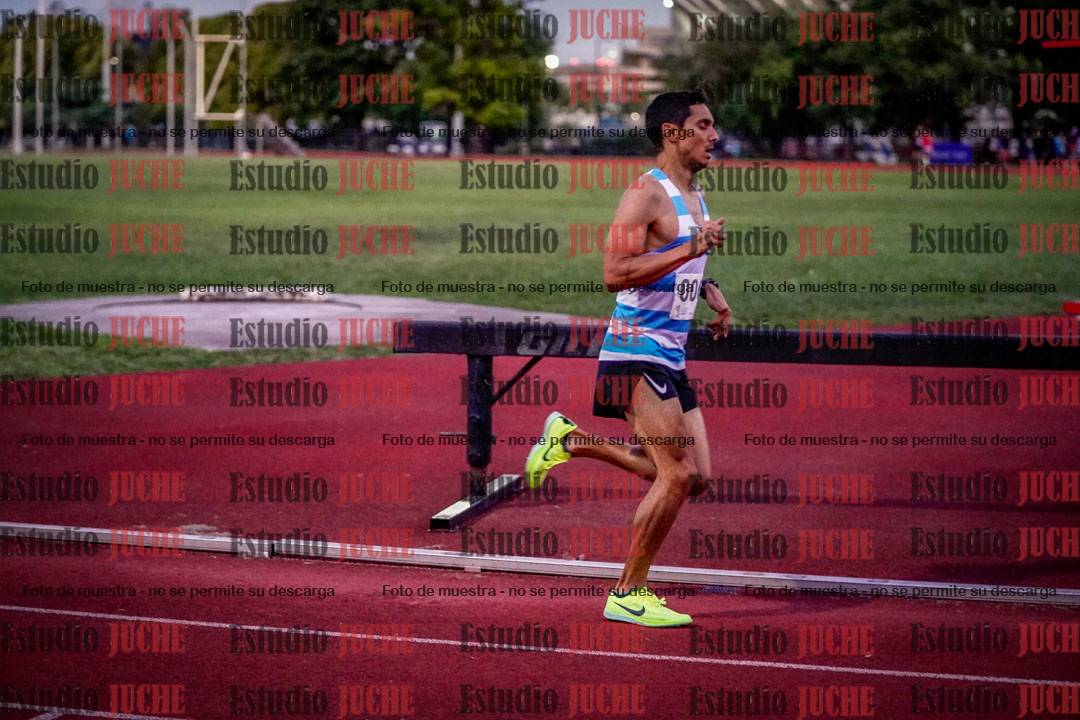 Fotos de los 1500 m llanos de varones