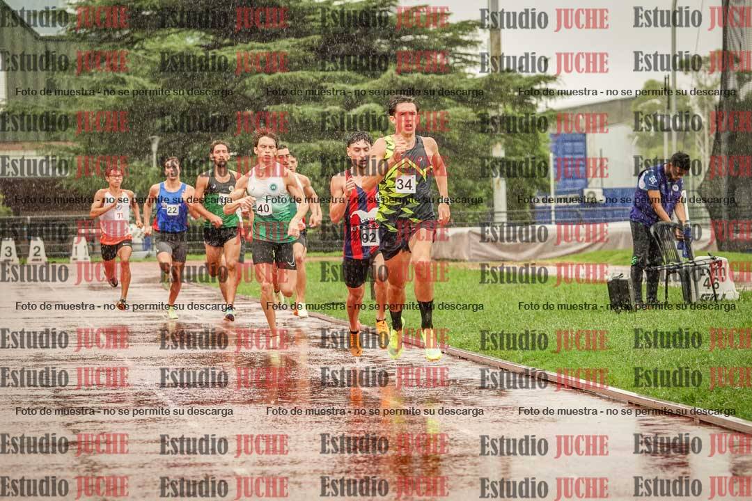 Fotos de los 800 m de varones